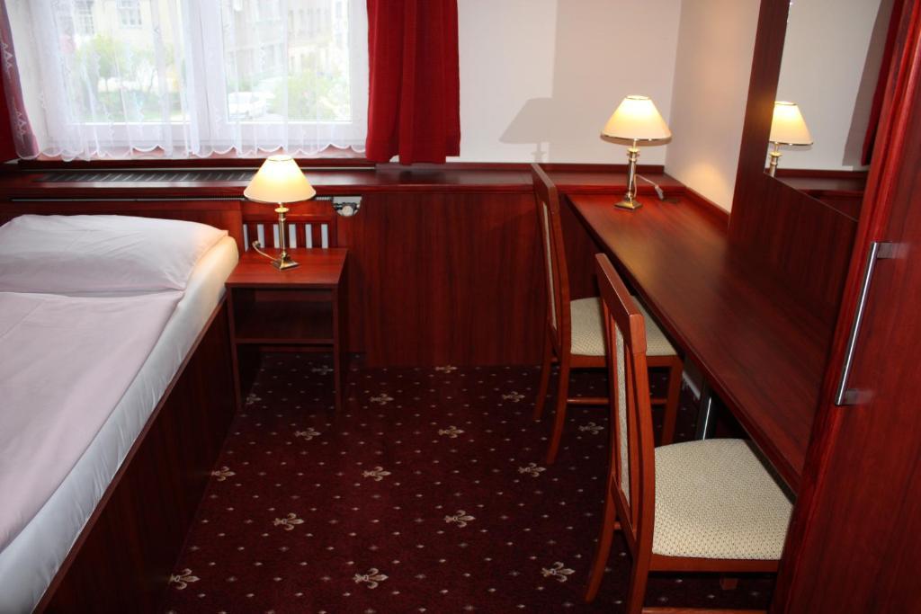 Hotel Hynek 나호트 외부 사진